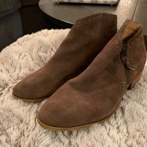 Lucky Brand Suede Boots 9 medium